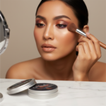 Sassy + Chic Eyeshadow Switching Sponge - Image 2