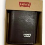 Levi's Men's Wallet Leather Trifold Brown
