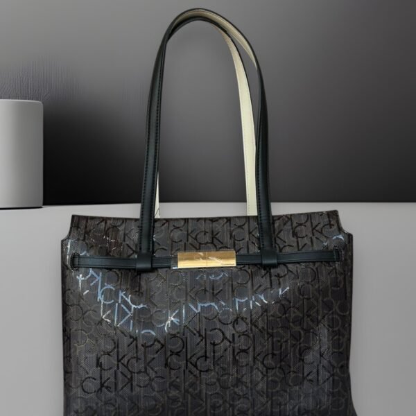 Calvin Klein Kairi Tote Bag
