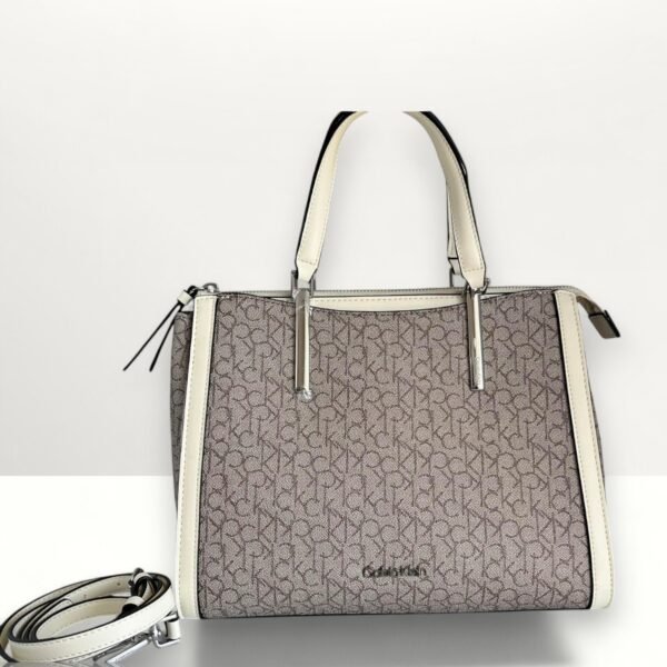 Calvin Klein 2way Bag Cream Leather