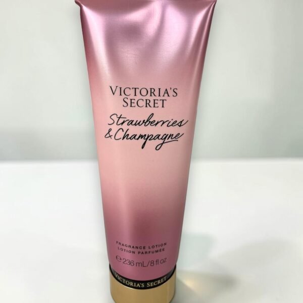 Victoria’s Secret Sizzling Vanilla Fragrance Lotion 236mL 8 Fl Oz