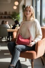 Aldo Kili Bag Red Leather Gold Hardware - Image 3