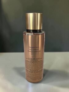 Victoria’s Secret Bare Vanilla Fragrance Mist 250 mL ( 8.4 Fl Oz ) - Image 2